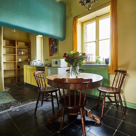 Carrehoeve In Het Iconisch Heuvellandschap Apartmán *